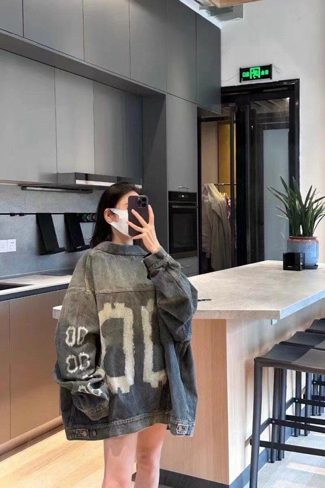 Clothes Balenciaga 546