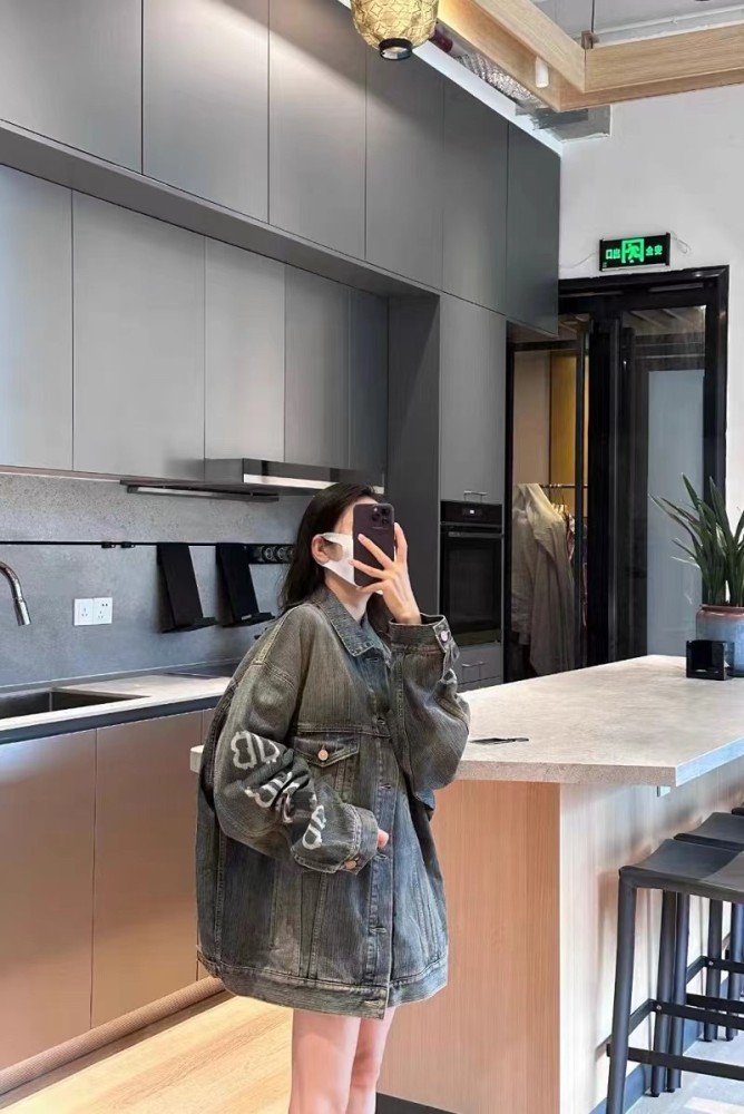 Clothes Balenciaga 546