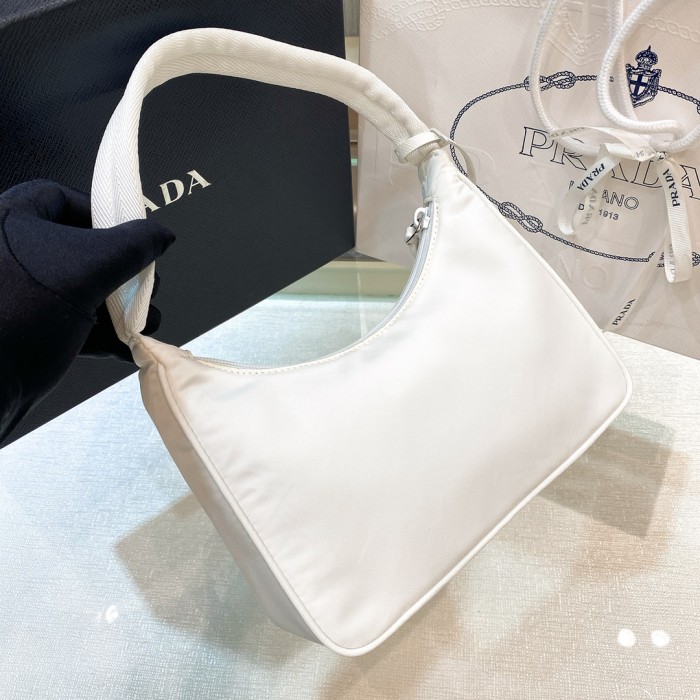 handbags prada Hobo 1NE515 re-edition 2000 Size:22*17*6