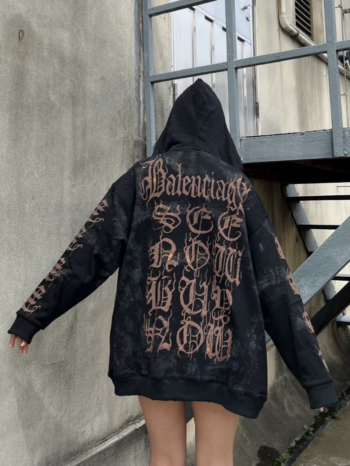 Clothes Balenciaga 549