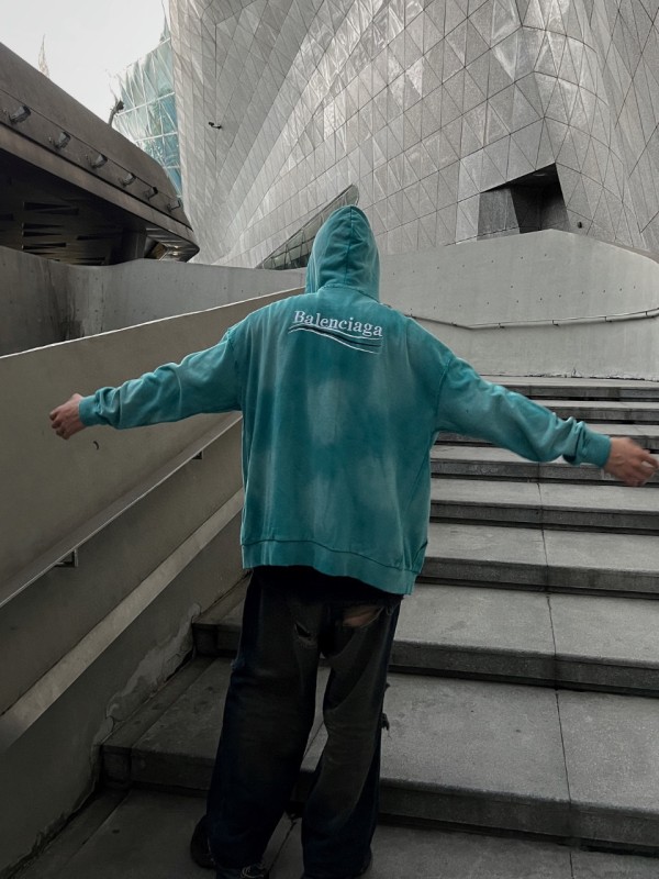 Clothes Balenciaga 552
