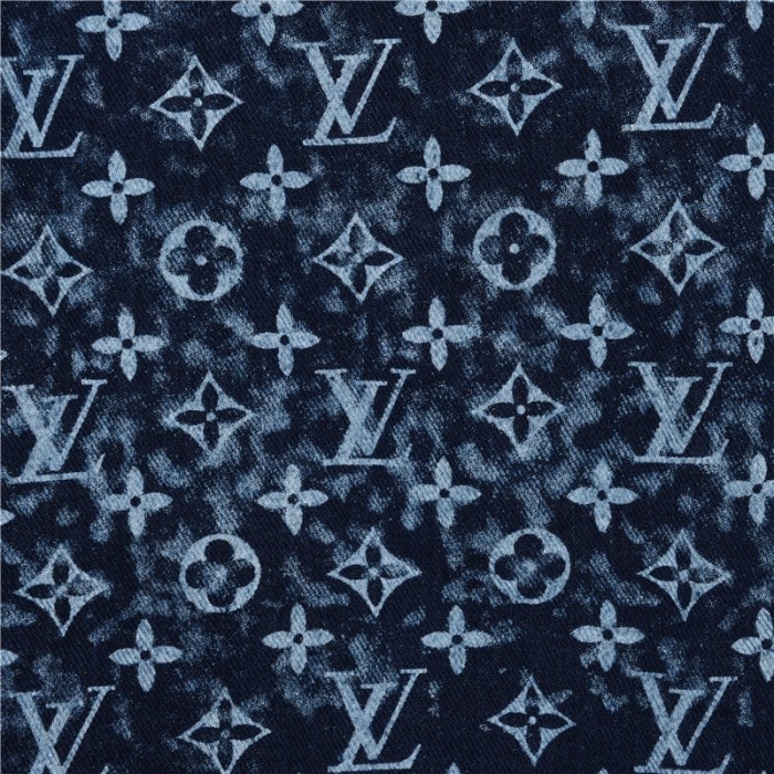 Clothes LOUIS VUITTON 836