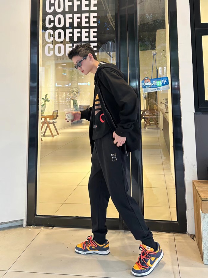 Clothes Burberry 484