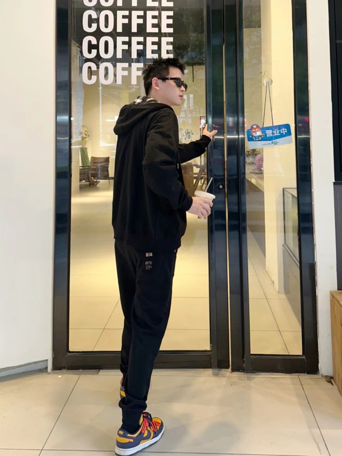 Clothes Burberry 484