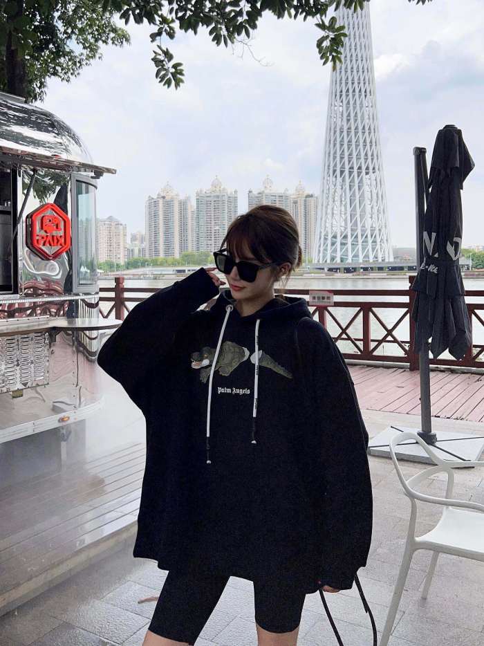 Clothes Palm Angels 26