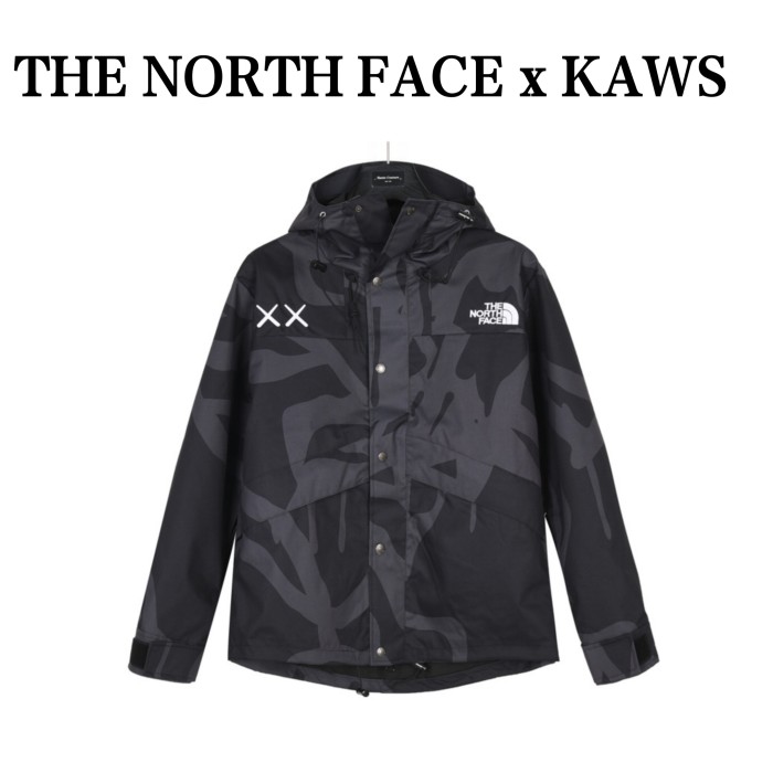 Colthes The North Face x Kaws 2