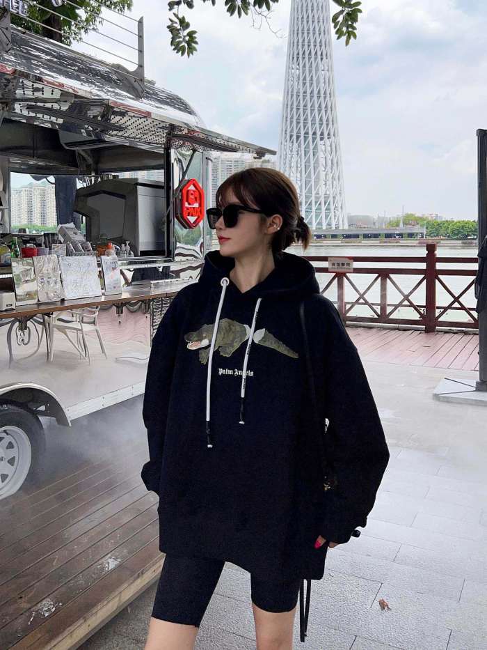 Clothes Palm Angels 26