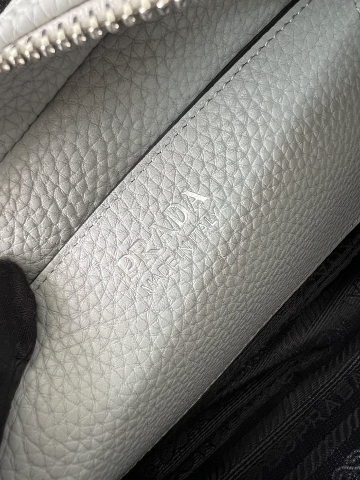 handbags prada 1BH192 19*12*6