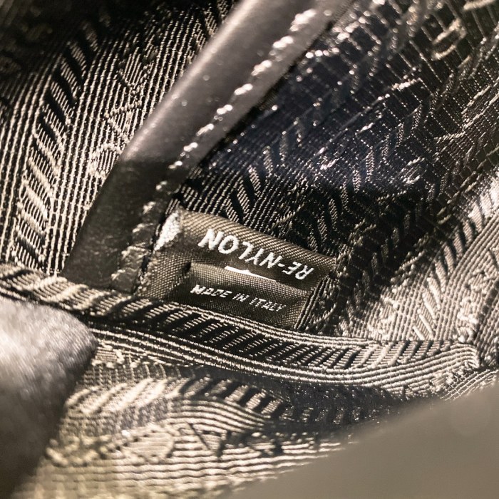 handbags prada 2VH070 19*12.5*5.5