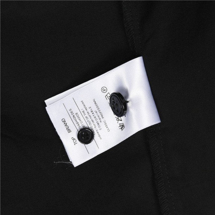 Clothes LOUIS VUITTON 840