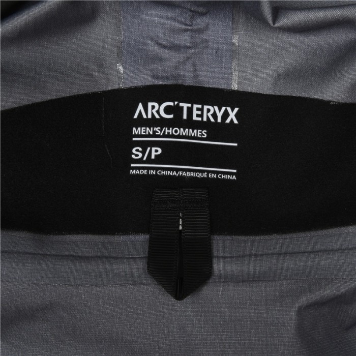 Clothes ARC'TERYX 102