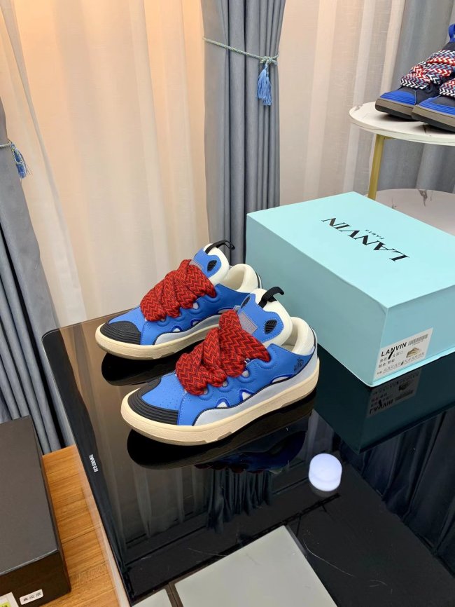 Lanvin Leather Curb blue