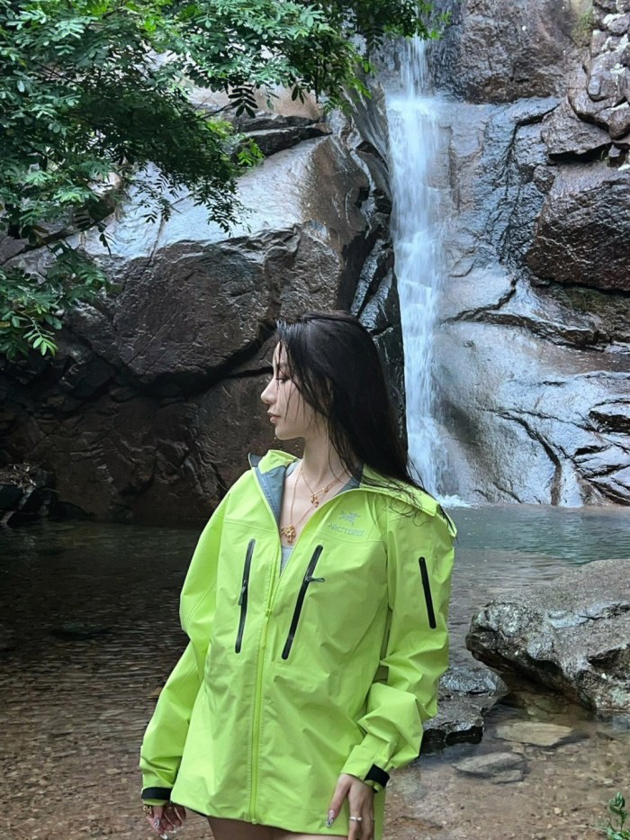 Clothes ARC'TERYX 102