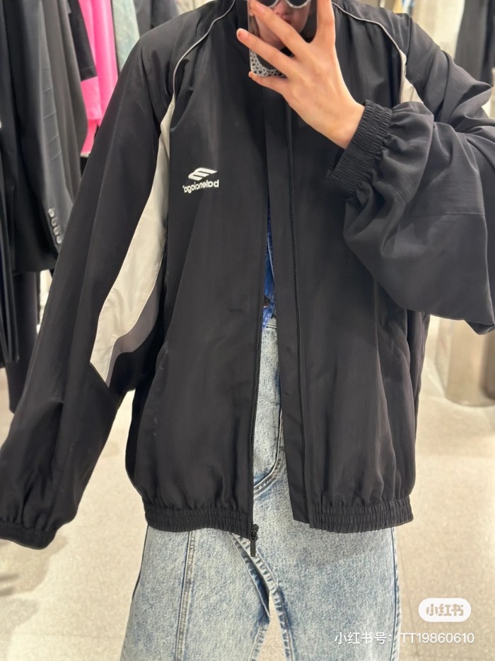 Clothes Balenciaga 558