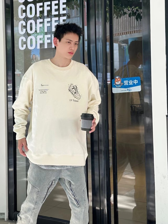 Clothes LOUIS VUITTON 845