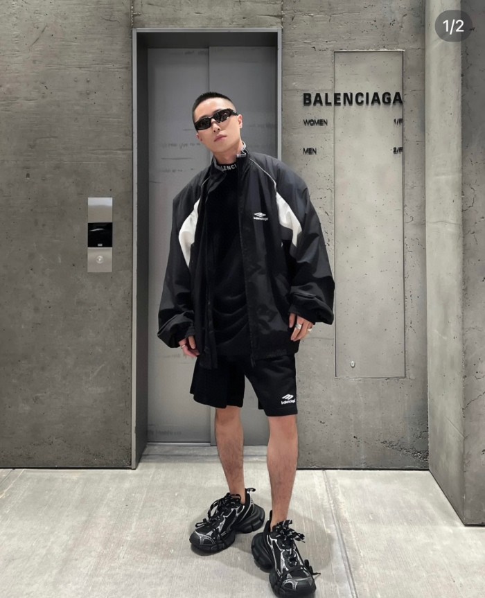 Clothes Balenciaga 558