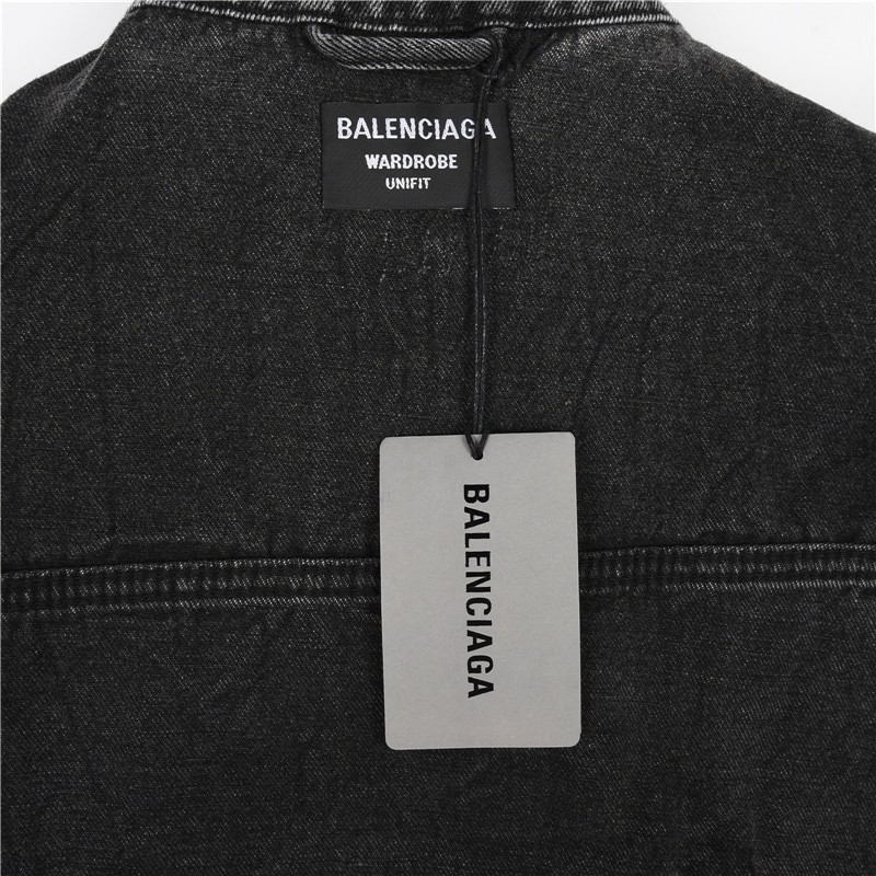 Clothes Balenciaga 560