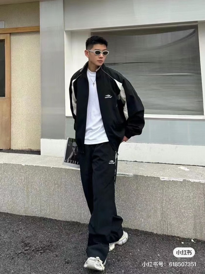 Clothes Balenciaga 559