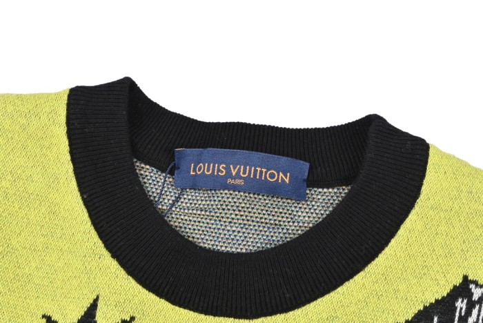 Clothes LOUIS VUITTON 848