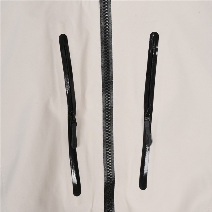 Clothes ARC'TERYX 100