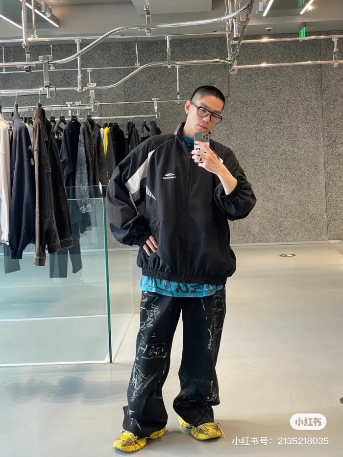 Clothes Balenciaga 558