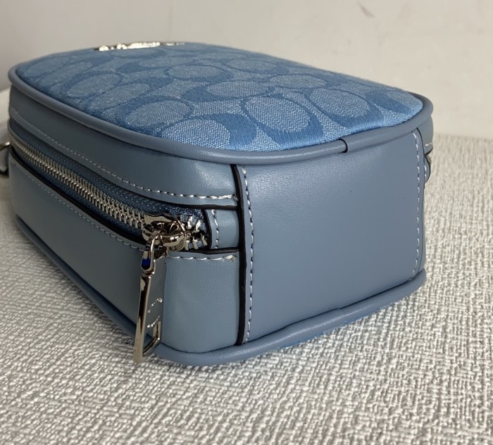 Coach CH368 size:11*17.8*5