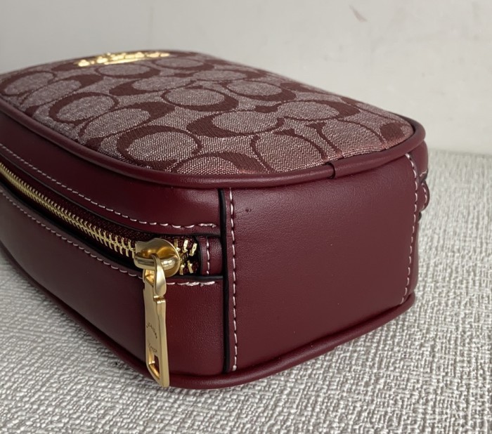 Coach CH368 size:11*17.8*5