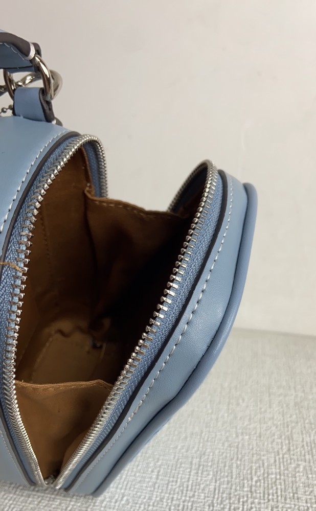 Coach CH368 size:11*17.8*5