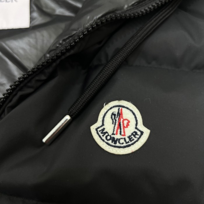 Clothes Moncler 38