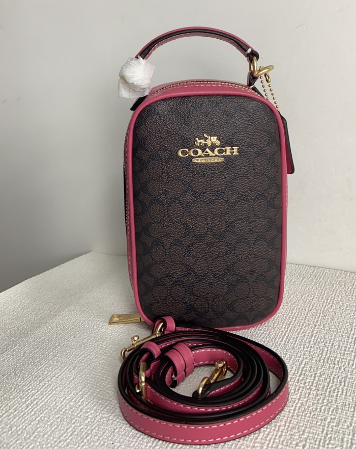 Coach CH368 size:11*17.8*5