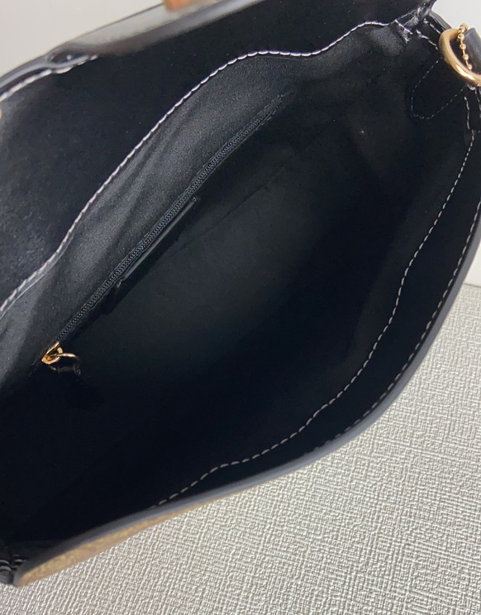 Coach CF196 size:26*18*9