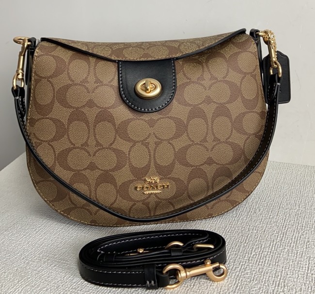 Coach CF196 size:26*18*9