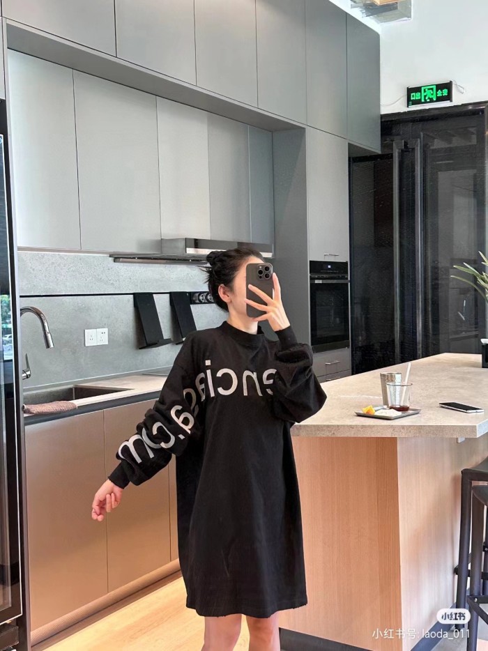 Clothes Balenciaga 564