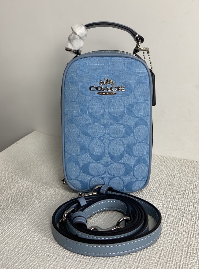 Coach CH368 size:11*17.8*5