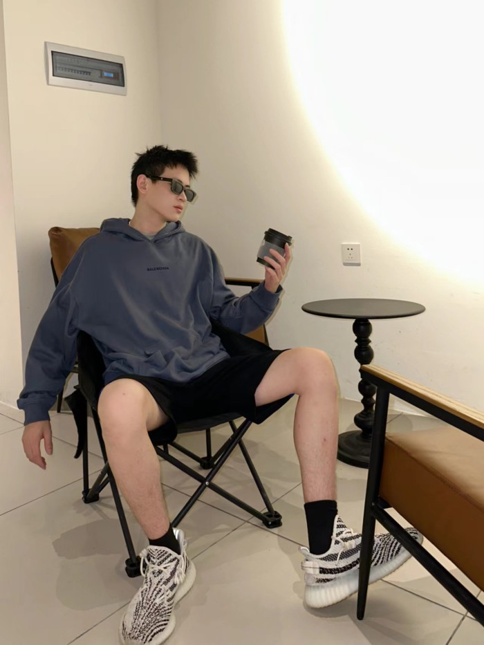 Clothes Balenciaga 572