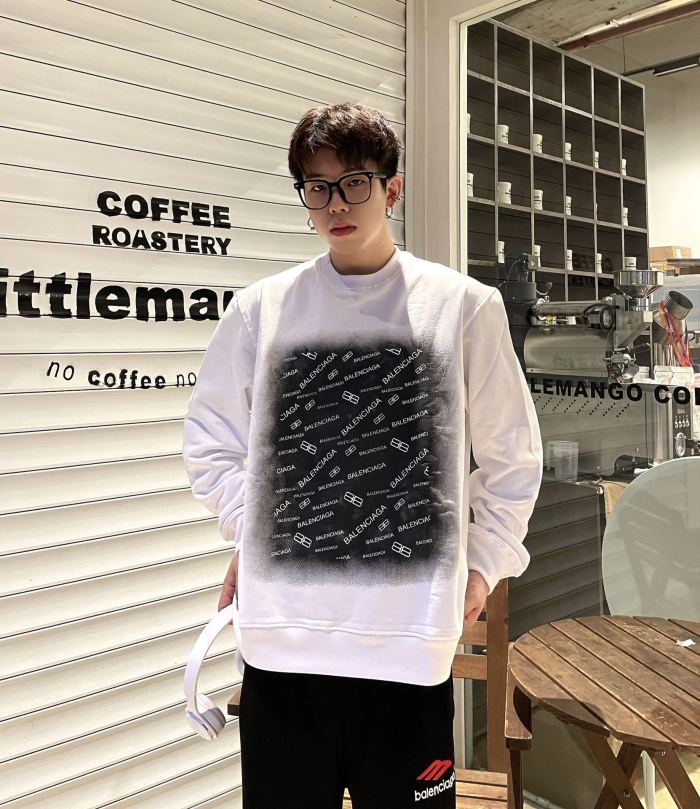 Clothes Balenciaga 588