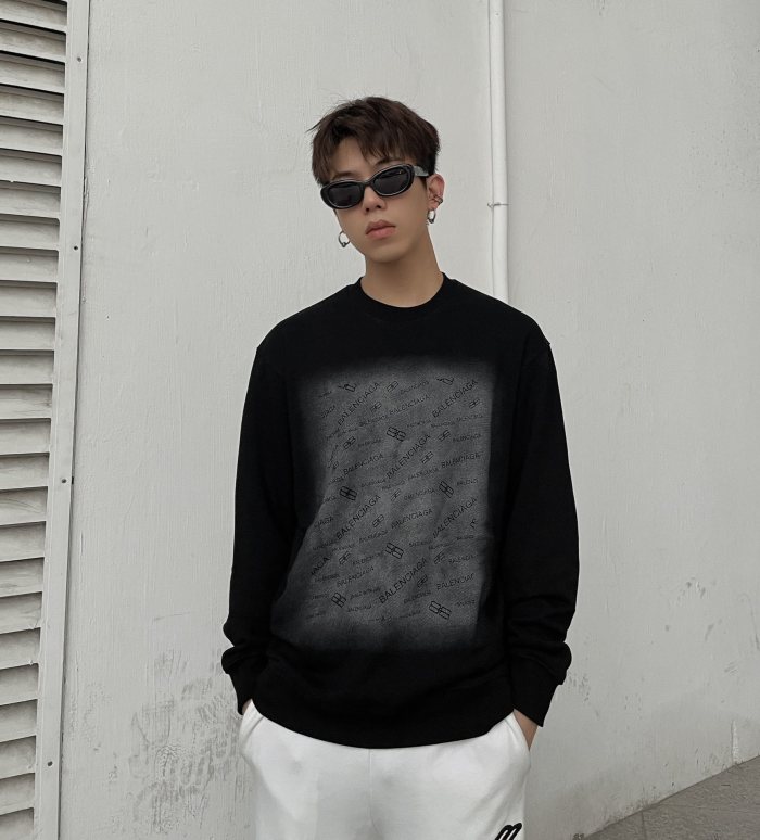 Clothes Balenciaga 587