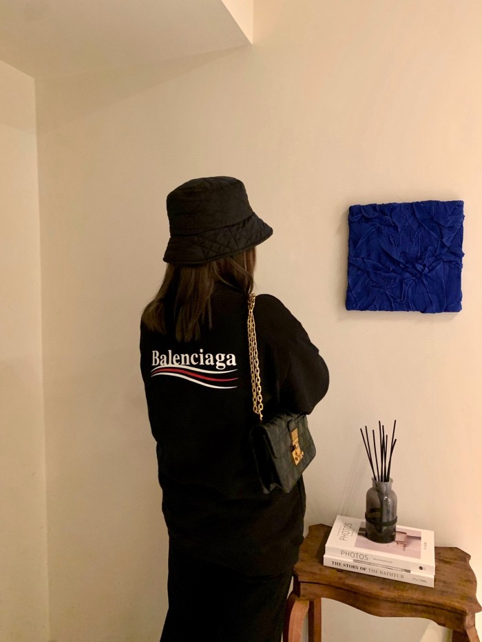 Clothes Balenciaga 569