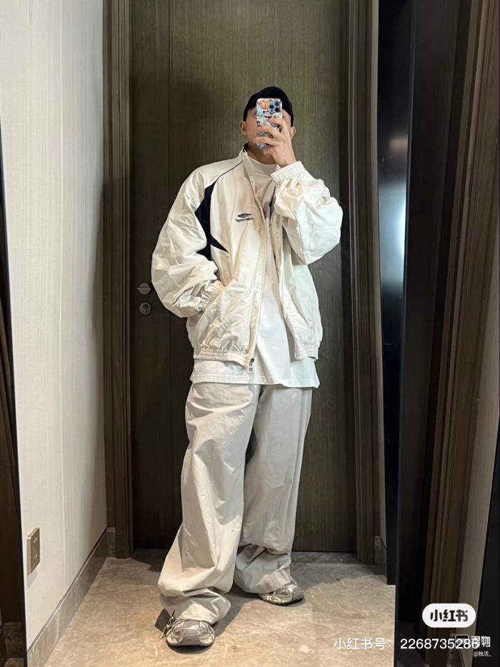 Clothes Balenciaga 586