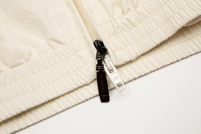 Clothes Balenciaga 585