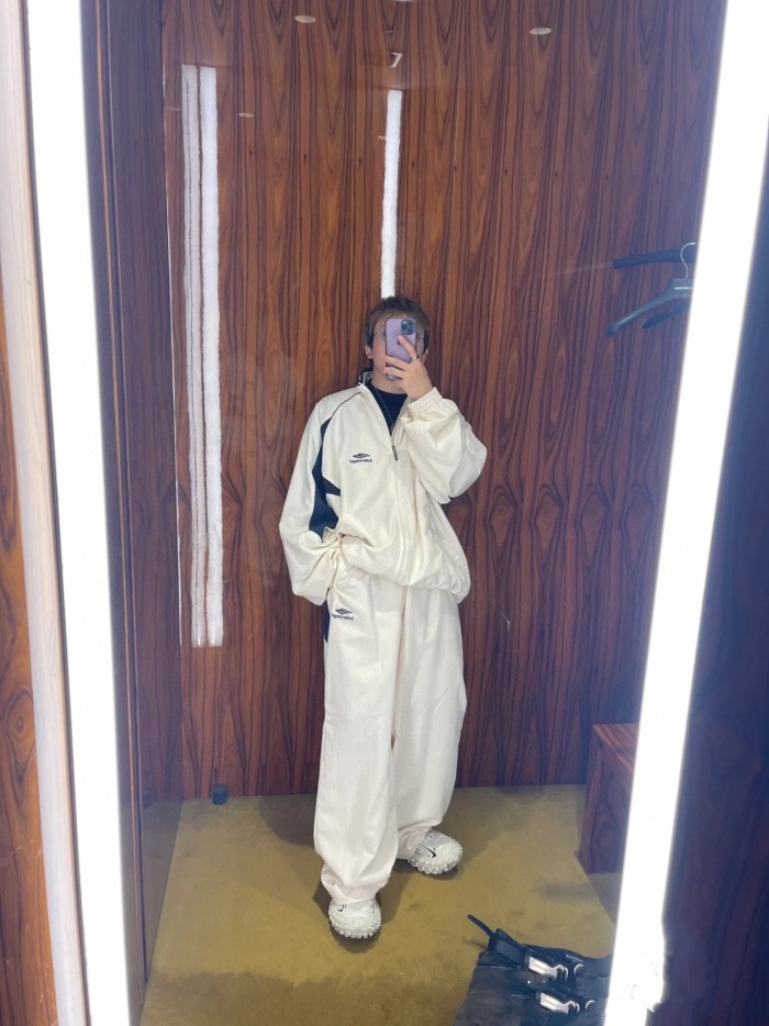 Clothes Balenciaga 585