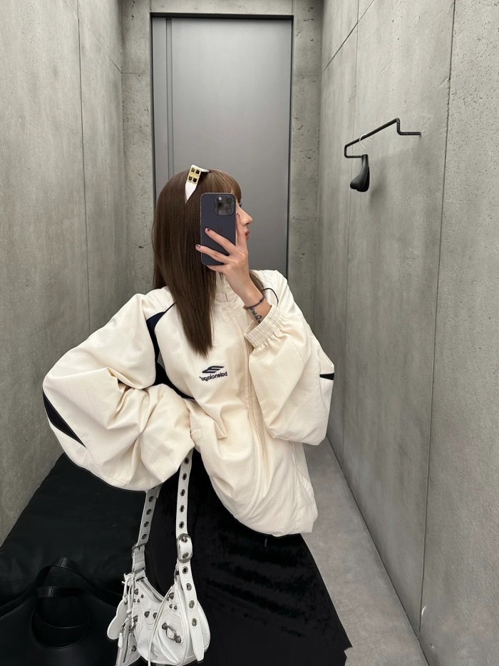 Clothes Balenciaga 586