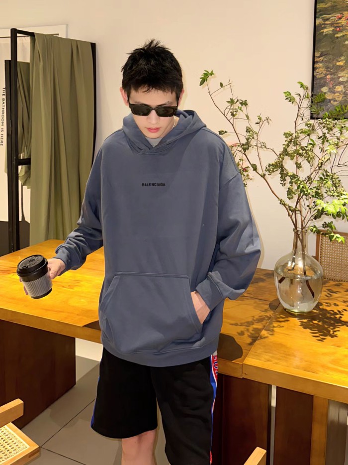 Clothes Balenciaga 572