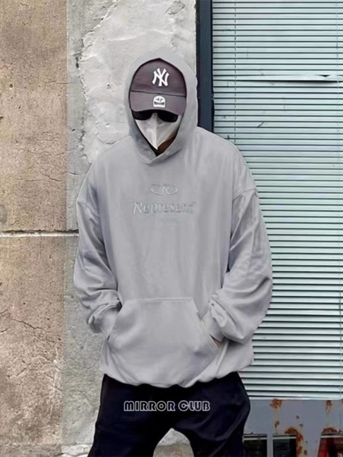 Clothes Represent 28