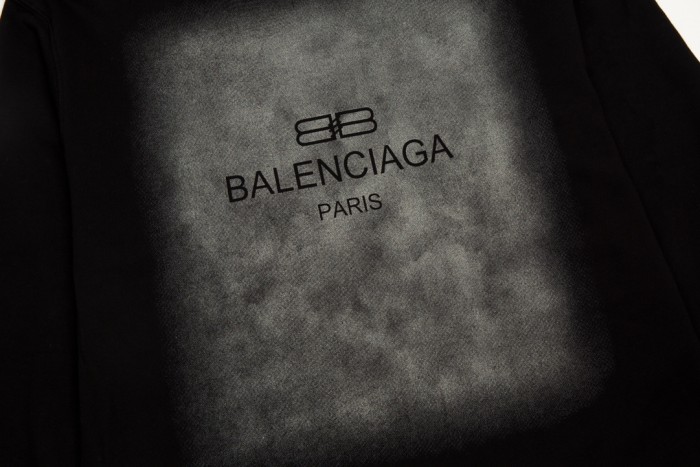 Clothes Balenciaga 587