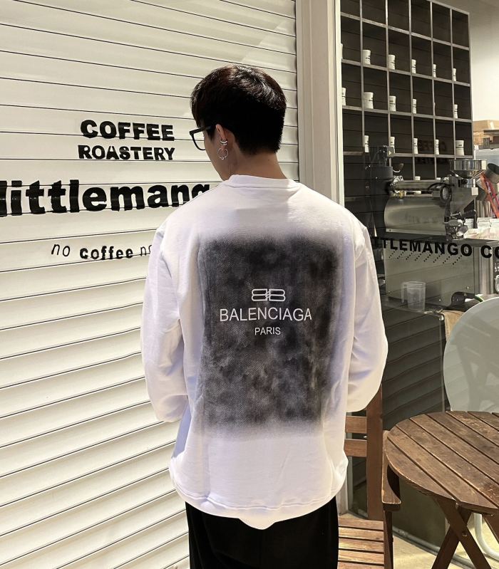 Clothes Balenciaga 588