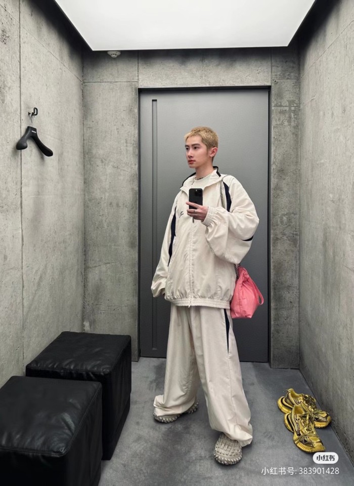 Clothes Balenciaga 585