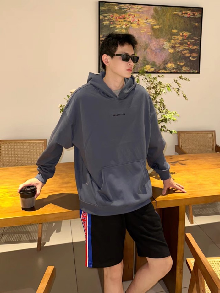 Clothes Balenciaga 572