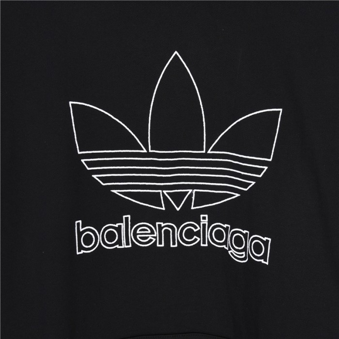Clothes Balenciaga 584