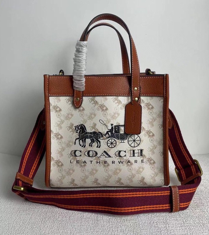 Coach C8456 size:22*21*12
